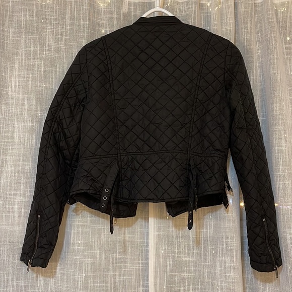 Forever 21 coat/jacket. Preloved. - Picture 2 of 7